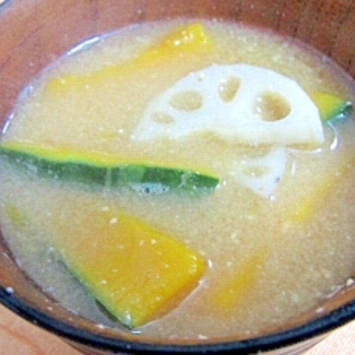 れんこんと南瓜の味噌汁